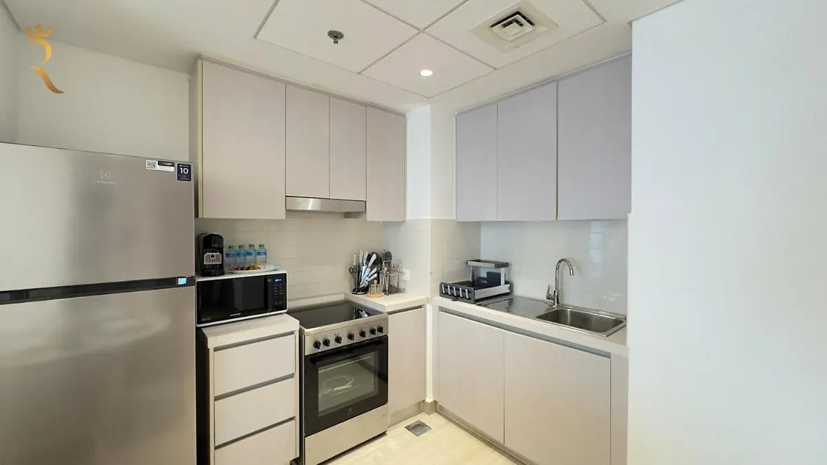 Stylish 1Br Apartment Prime Yas Island Location アブダビ